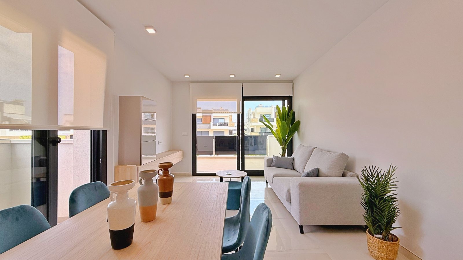 Apartment in Orihuela, Alicante, Spain 2 bedrooms, 83 sq.m. No. 190236