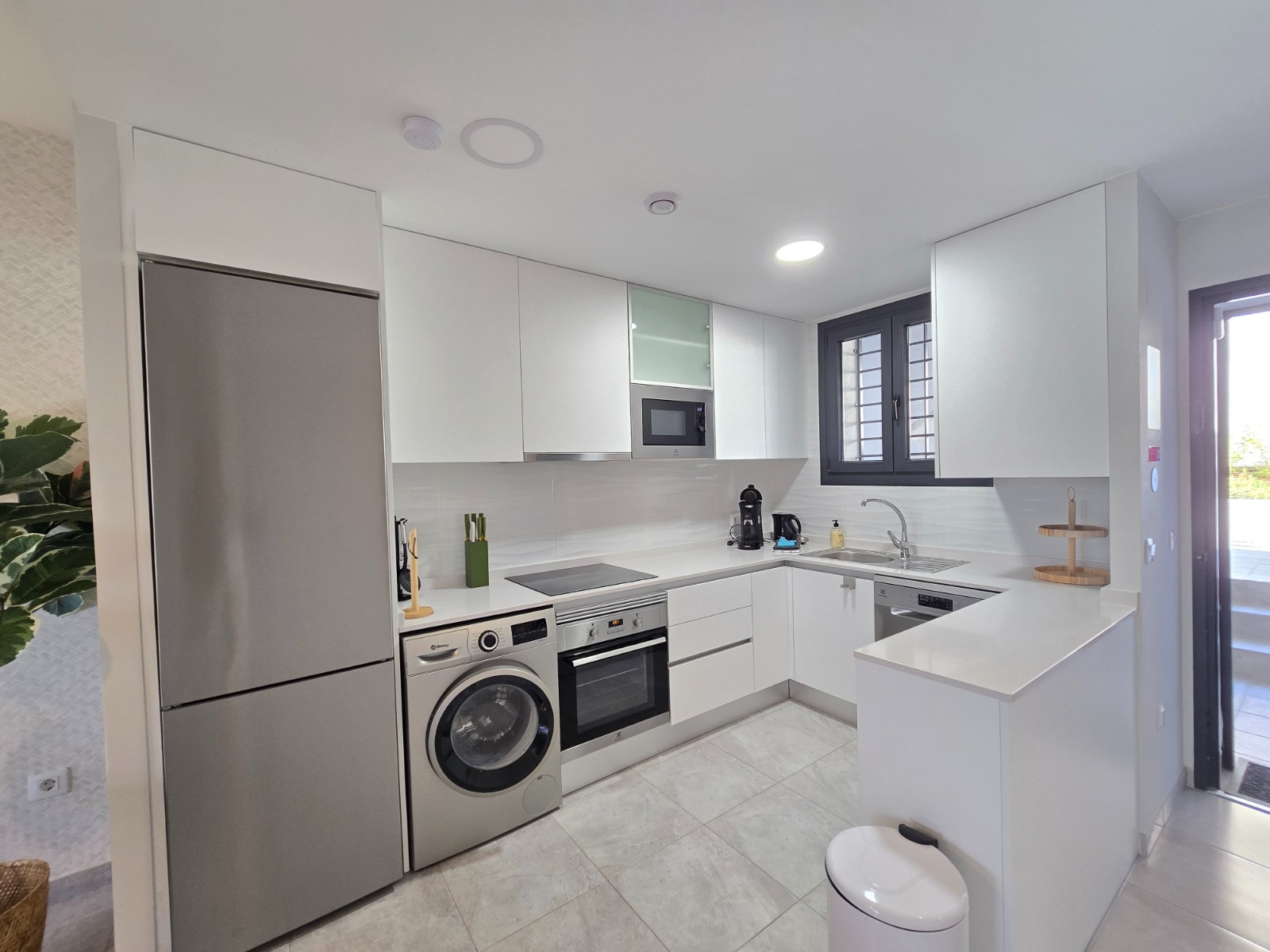 Apartment in Alicante, Spain 2 bedrooms, 68 sq.m. No. 190285