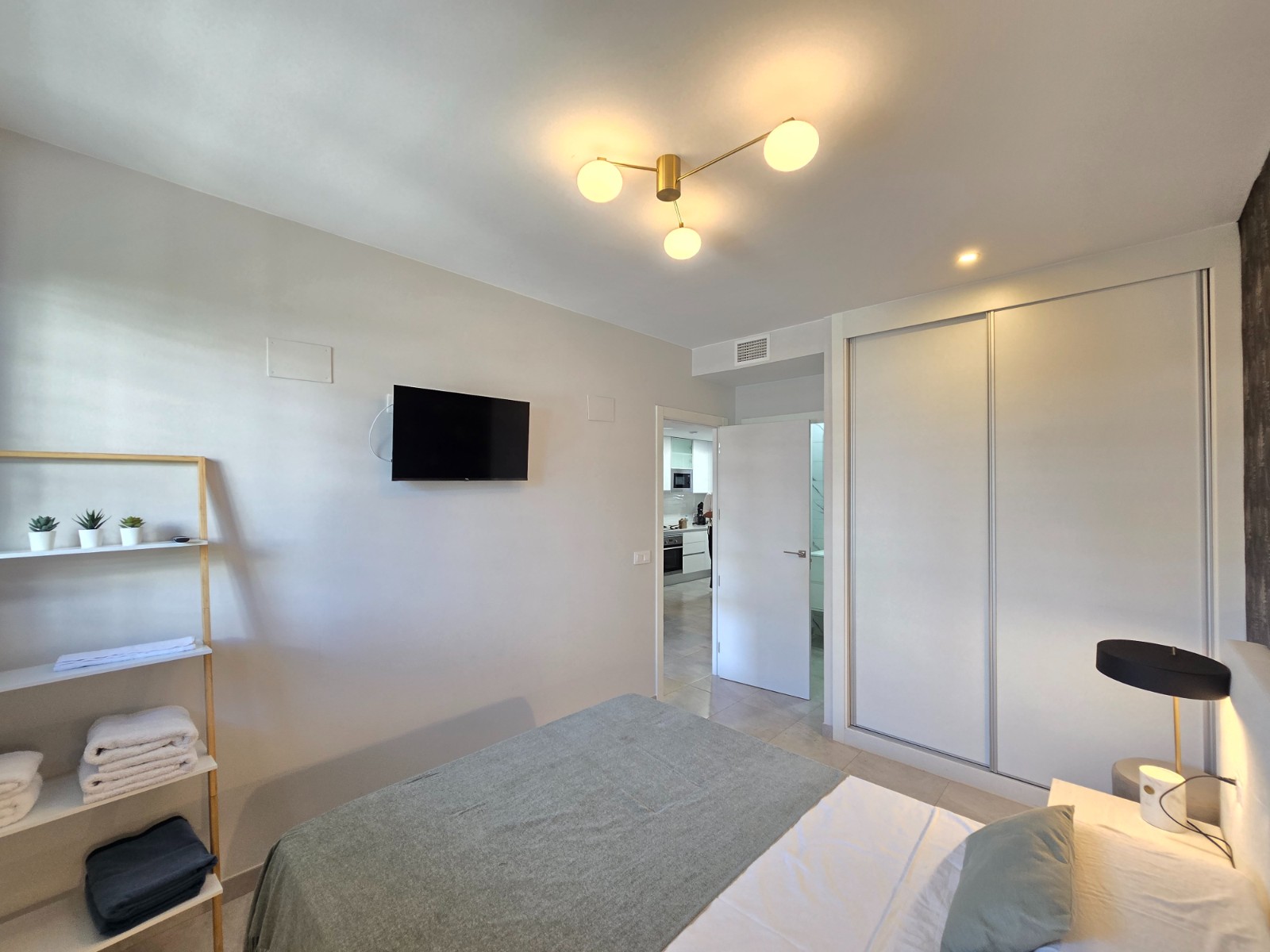 Apartment in Alicante, Spain 2 bedrooms, 68 sq.m. No. 190285