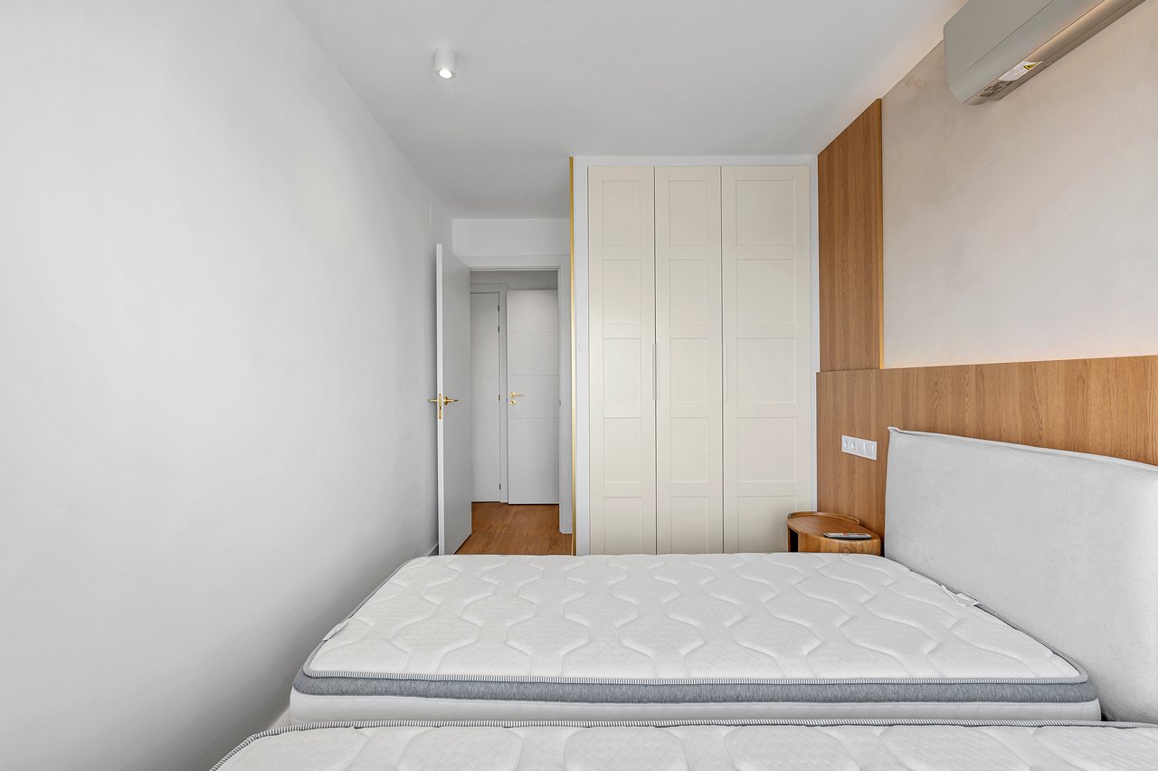 Apartamento en Punta Prima, Alicante, España 2 dormitorios, 70 m2 No. 190284