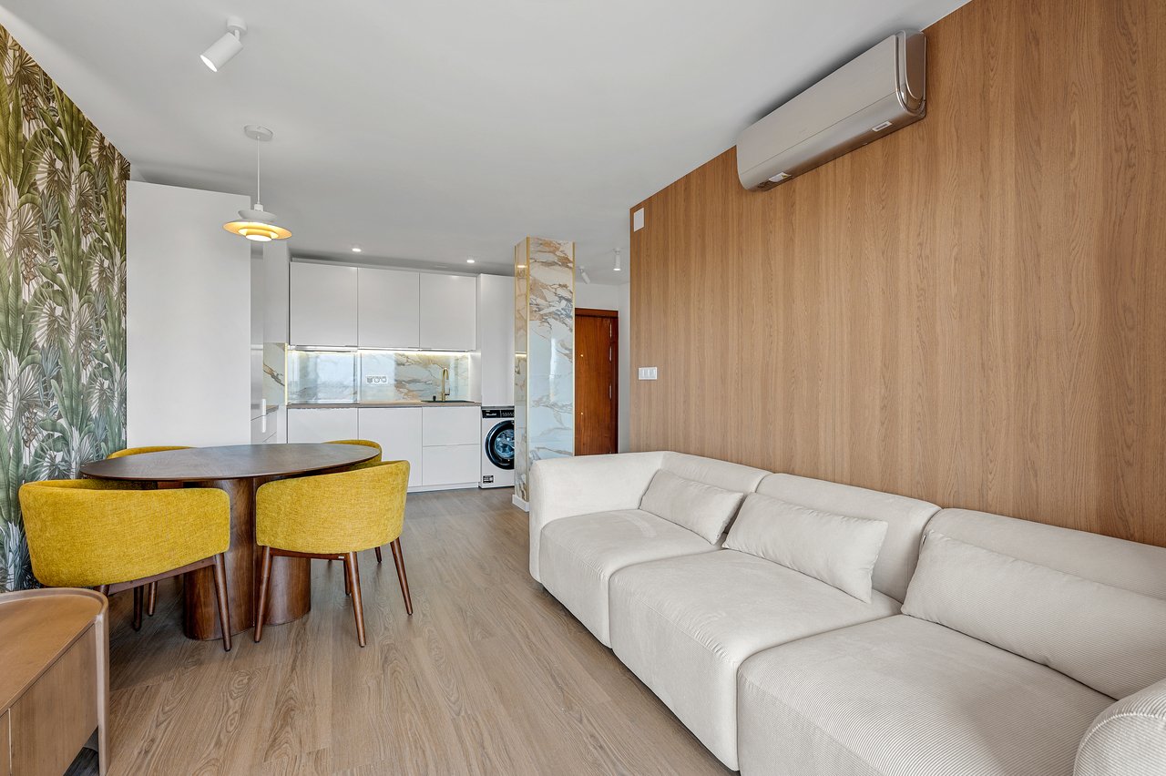 Apartamento en Punta Prima, Alicante, España 2 dormitorios, 70 m2 No. 190284