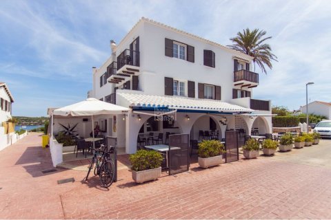 Cafe / restaurant in Es Castell, Menorca, Spain 68 sq.m. No. 141428
