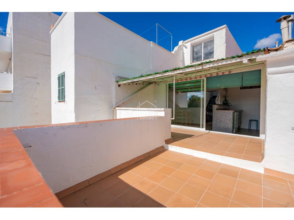 Radhus i Mahon, Menorca, Spanien 5 sovrum, 274 kvm. Nr. 141427