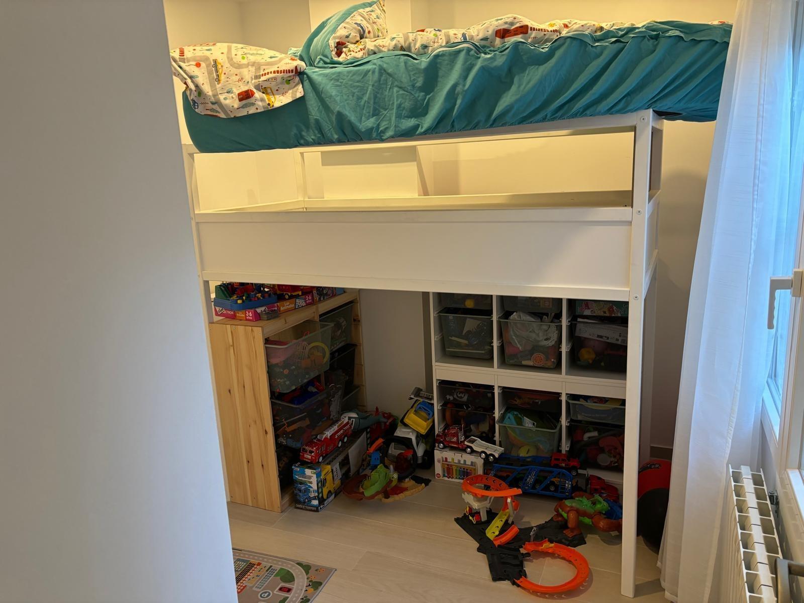 Appartamento a Torrevieja, Alicante, Spagna 3 camere da letto, 150 mq. N° 115687