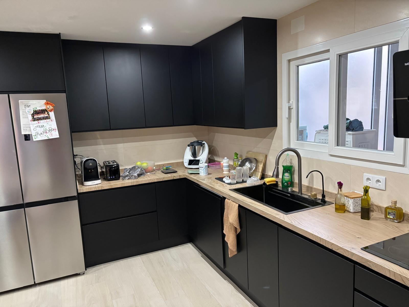 Appartamento a Torrevieja, Alicante, Spagna 3 camere da letto, 150 mq. N° 115687