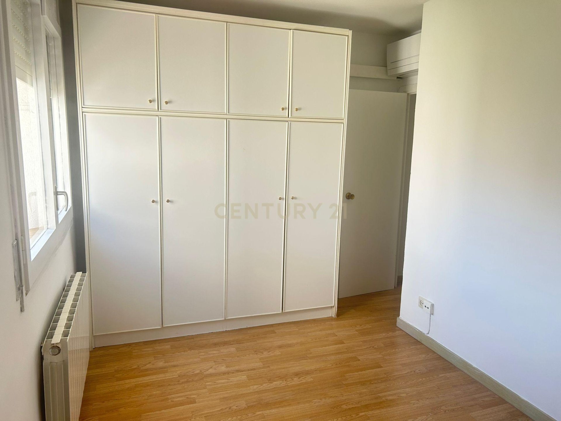 Apartament w Sitges, Barcelona, Hiszpania 4 sypialnie, 107 mkw. nr 177852