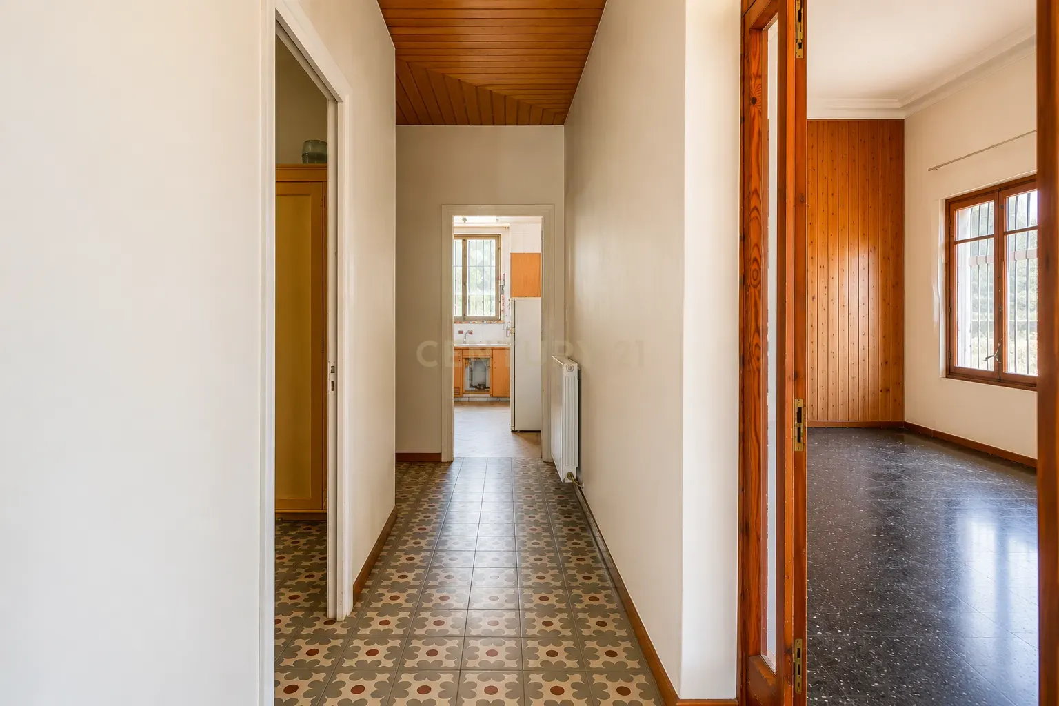 House à Arenys de Mar, Barcelona, Espagne 13 chambres, 1060 m2 No. 177854