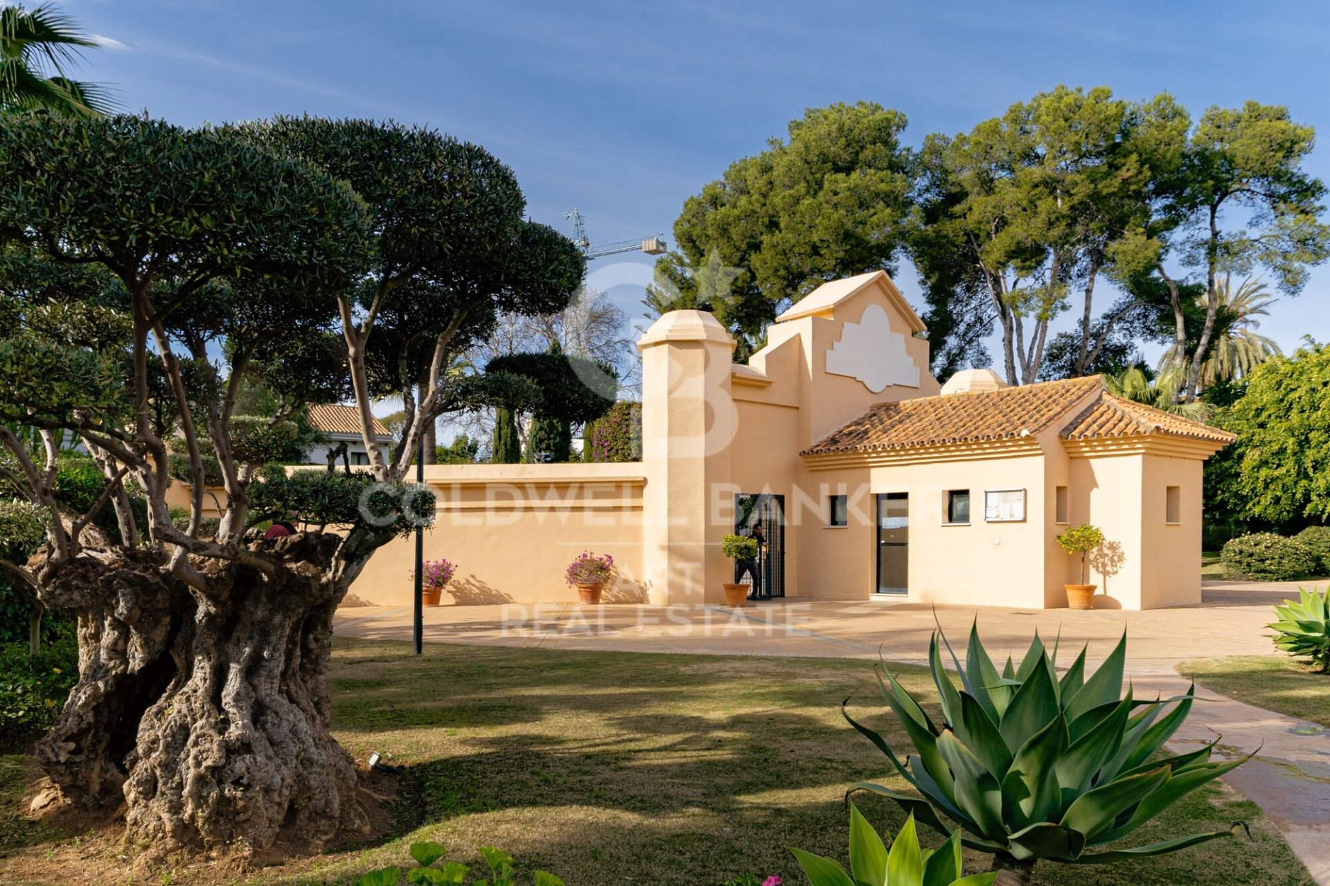 Apartment in Marbella, Malaga, Spain 2 bedrooms, 120 sq.m. No. 156838