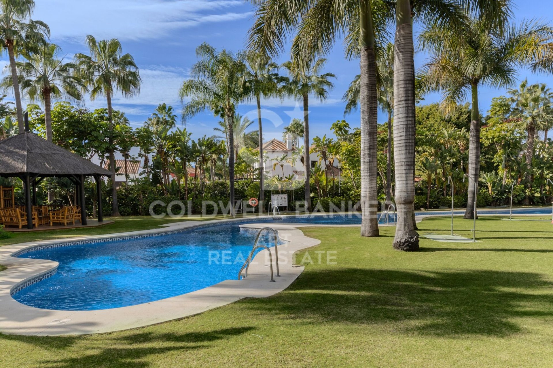 Apartment in Marbella, Malaga, Spain 2 bedrooms, 120 sq.m. No. 156838