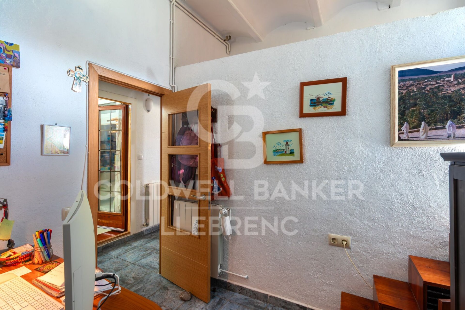 Propiedad comercial en Sant Cugat del Vallès, Barcelona, España 230 m2 No. 156895