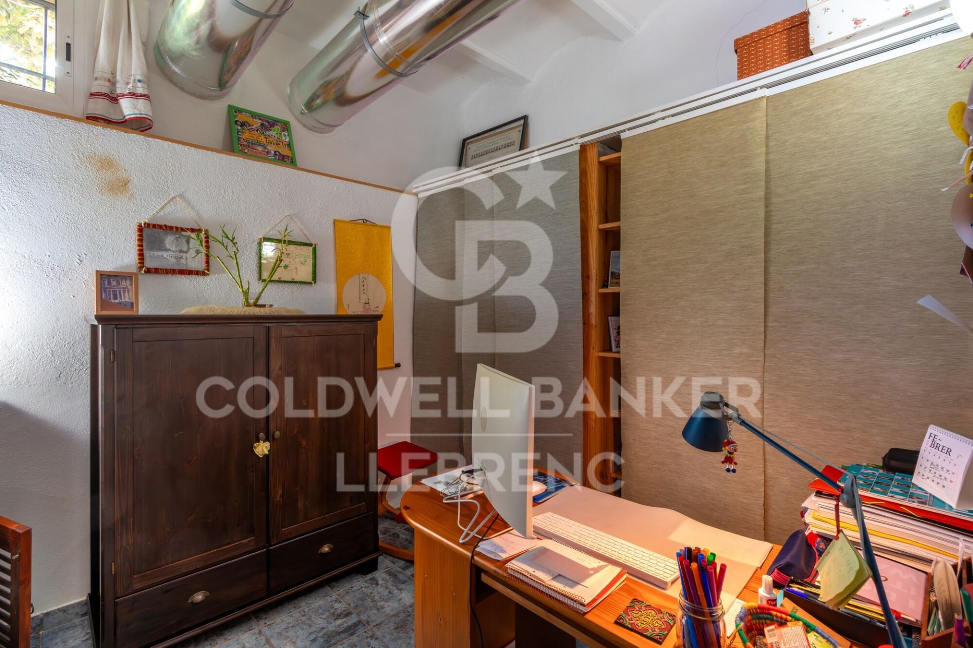 Propiedad comercial en Sant Cugat del Vallès, Barcelona, España 230 m2 No. 156895