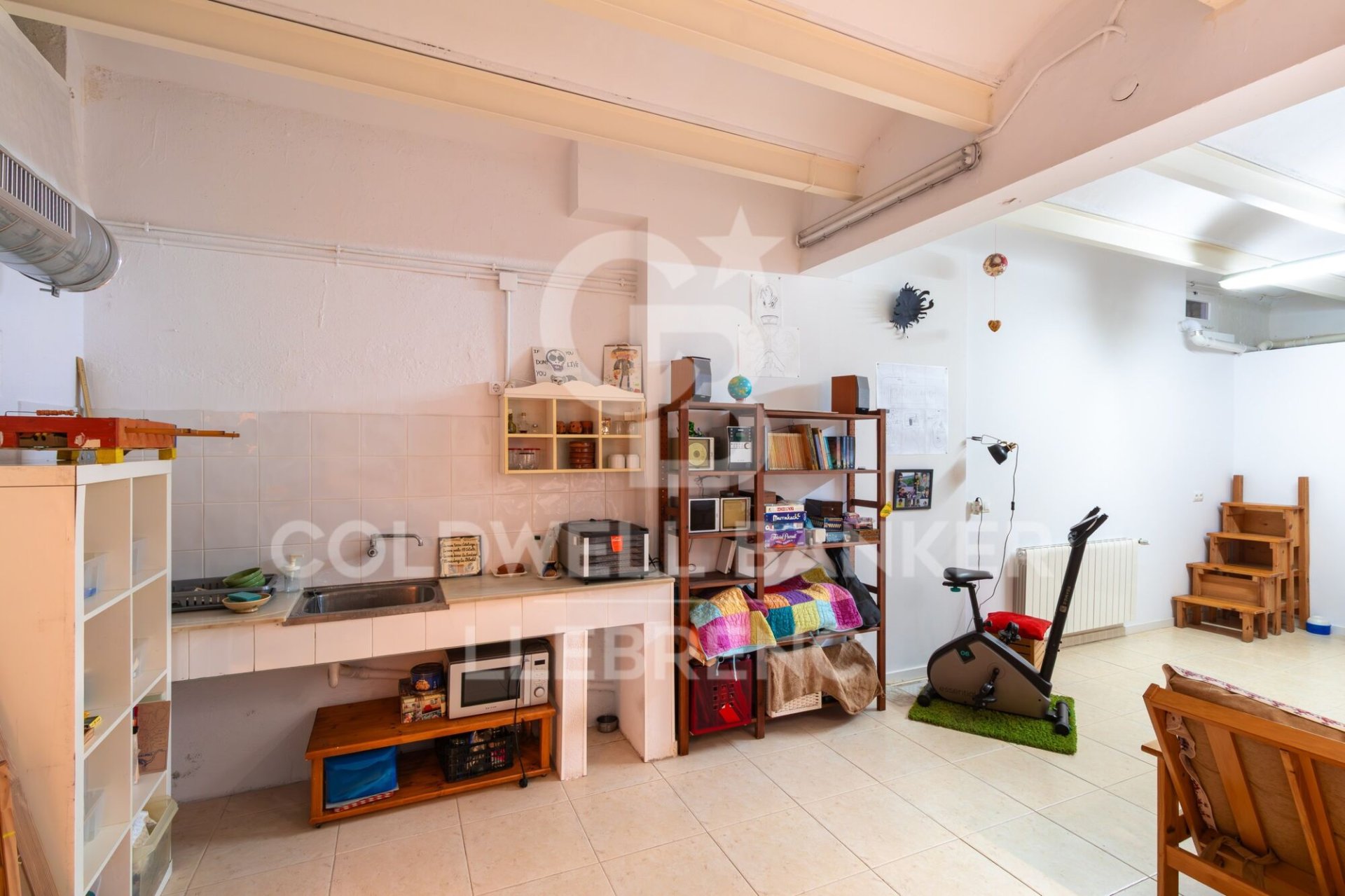 Propiedad comercial en Sant Cugat del Vallès, Barcelona, España 230 m2 No. 156895