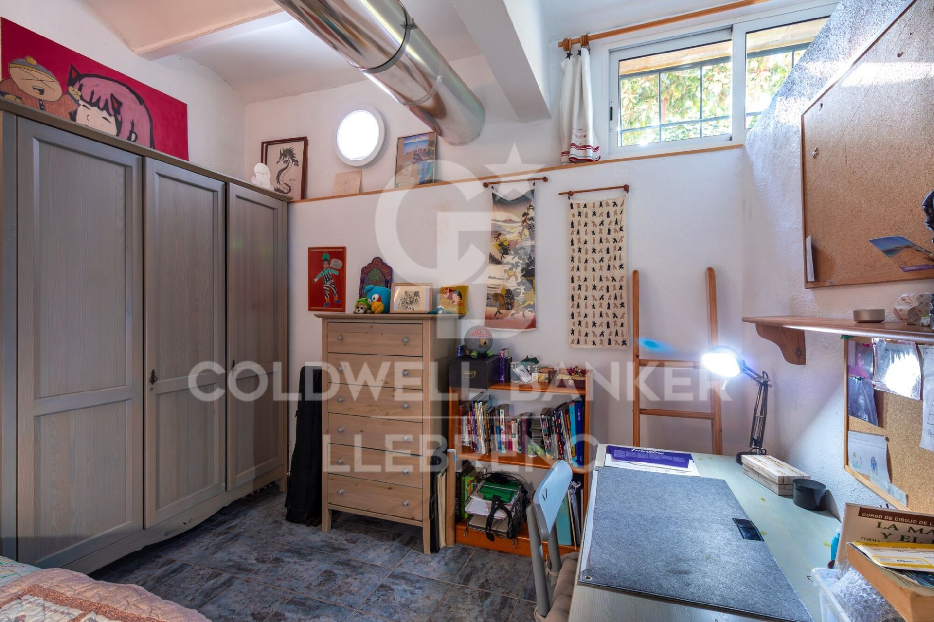 Propiedad comercial en Sant Cugat del Vallès, Barcelona, España 230 m2 No. 156895