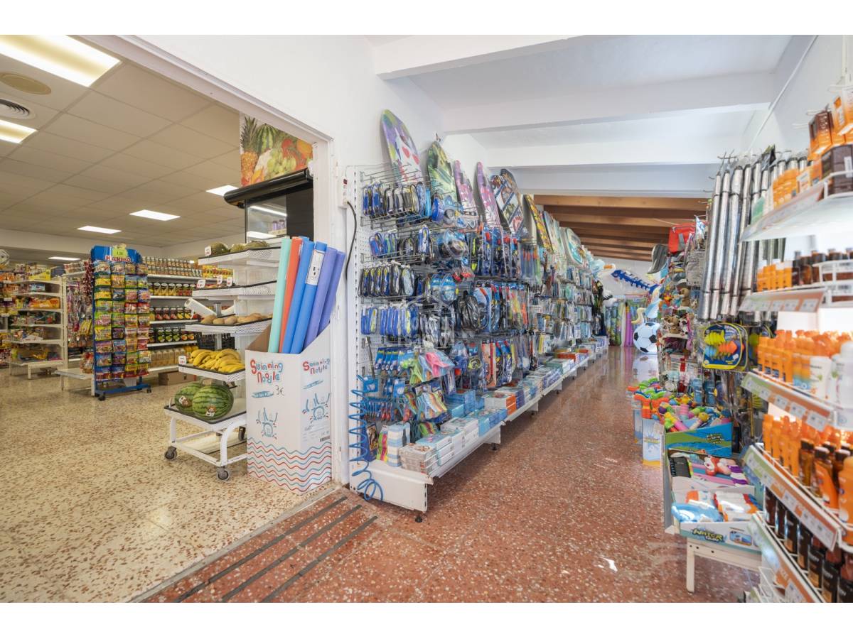 Lokal usługowy w Ciutadella De Menorca, Menorca, Hiszpania 638 mkw. nr 168389