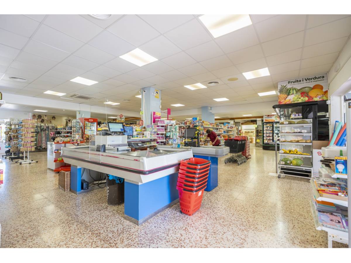 Lokal usługowy w Ciutadella De Menorca, Menorca, Hiszpania 638 mkw. nr 168389