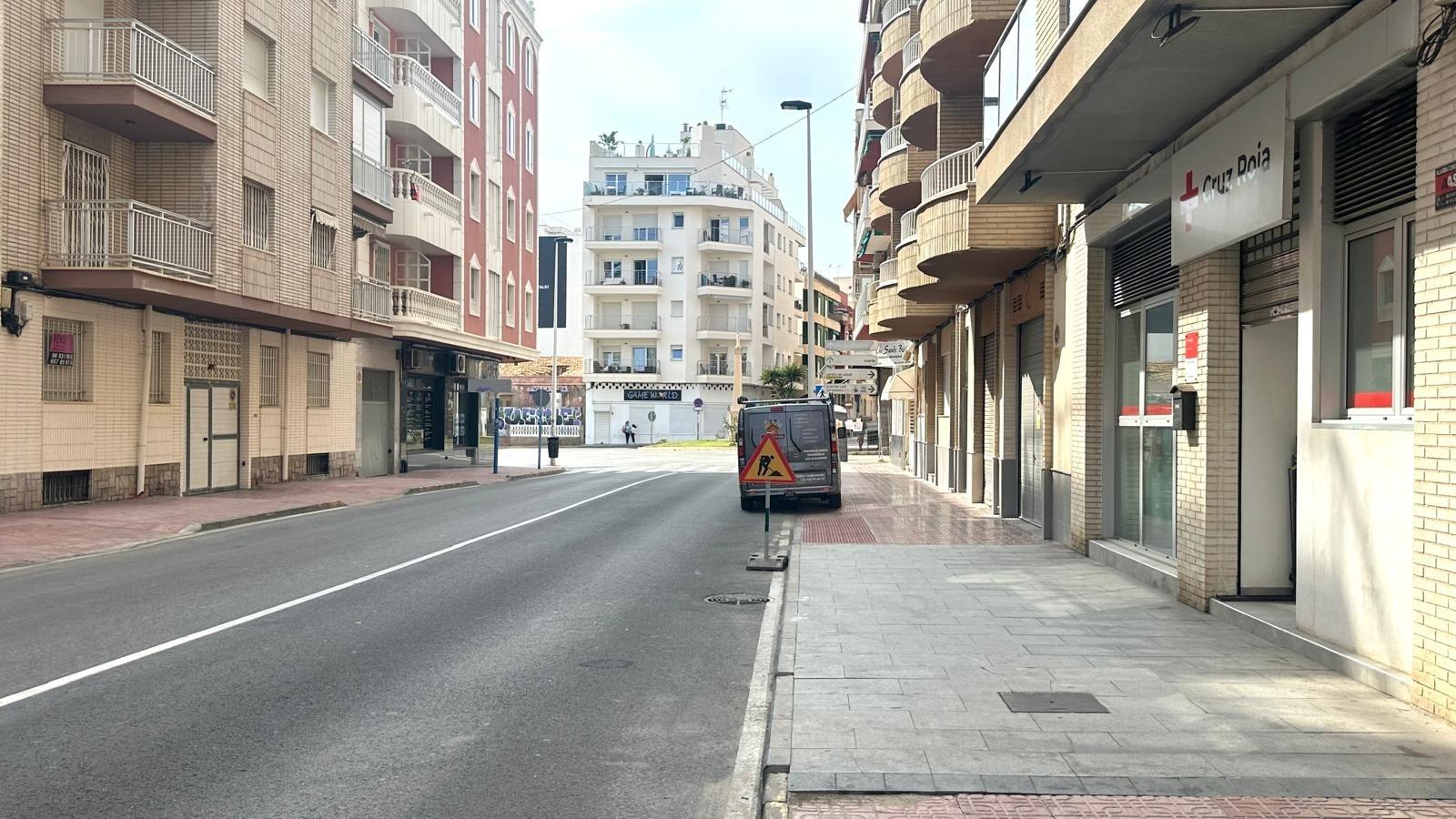 Apartment à Torrevieja, Alicante, Espagne 2 chambres, 100 m2 No. 155675