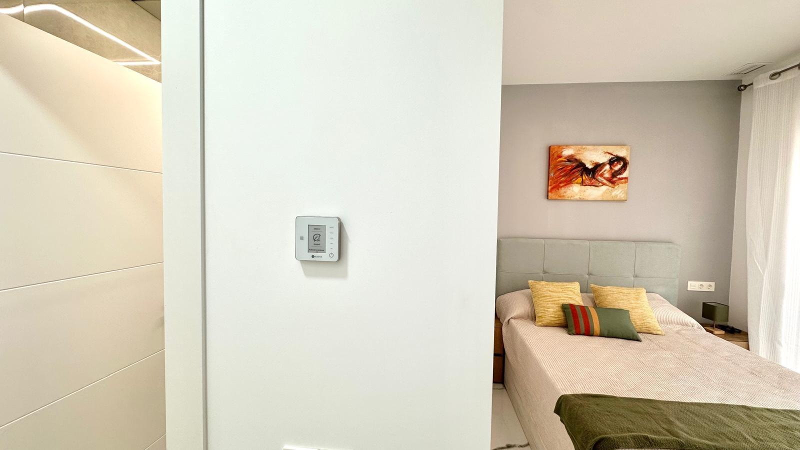 Apartment à Torrevieja, Alicante, Espagne 2 chambres, 100 m2 No. 155675