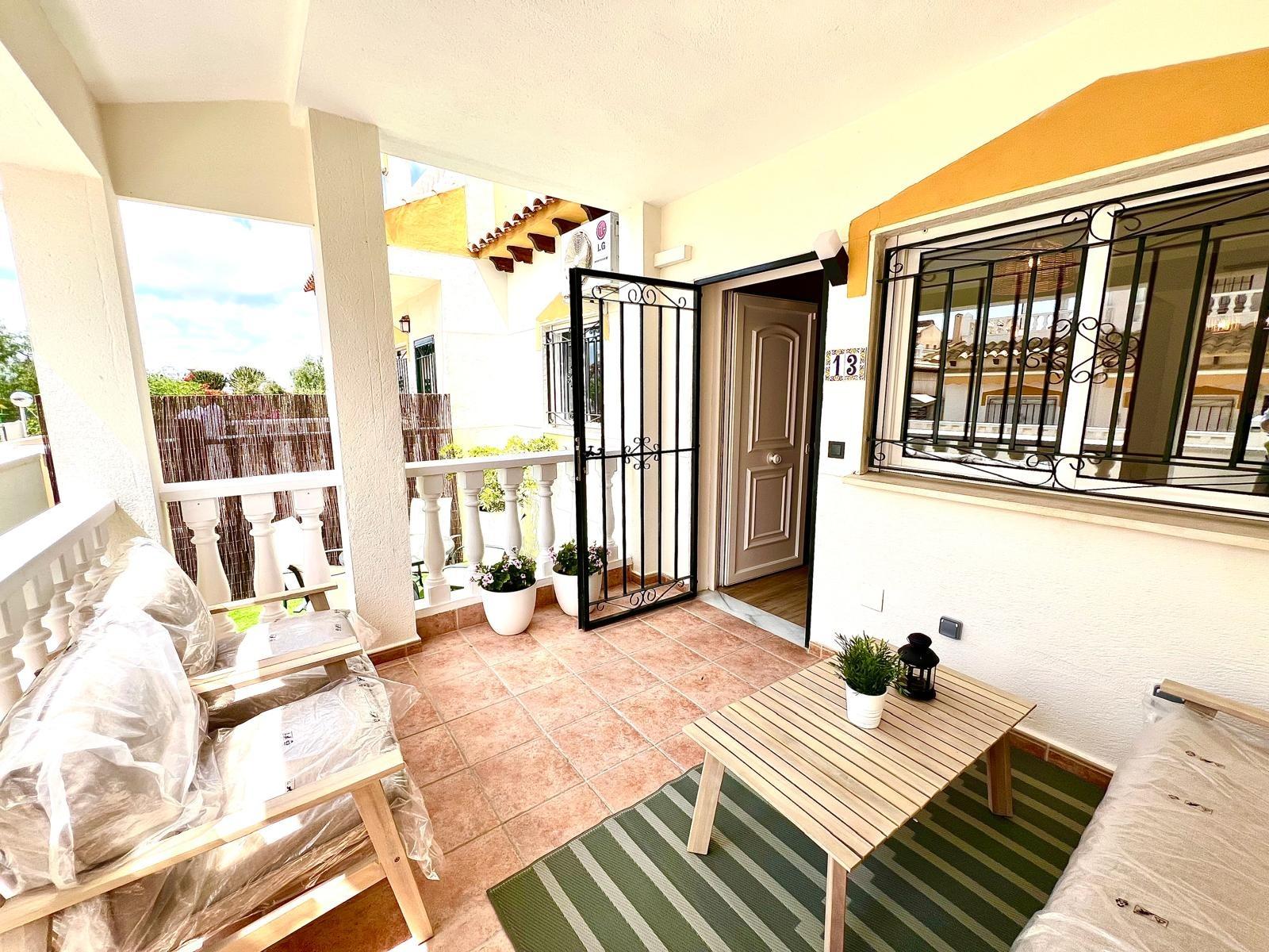 Townhouse in Orihuela, Alicante, Spain 3 bedrooms, 90 sq.m. No. 155679