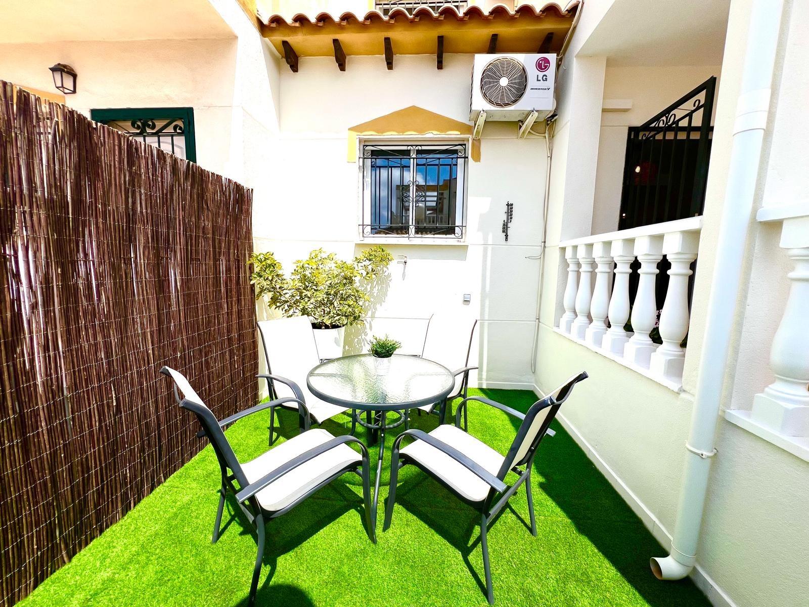 Townhouse in Orihuela, Alicante, Spain 3 bedrooms, 90 sq.m. No. 155679