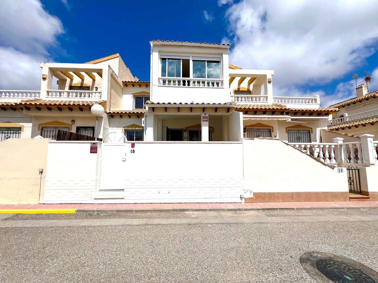 Townhouse in Orihuela, Alicante, Spain 3 bedrooms, 90 sq.m. No. 155679