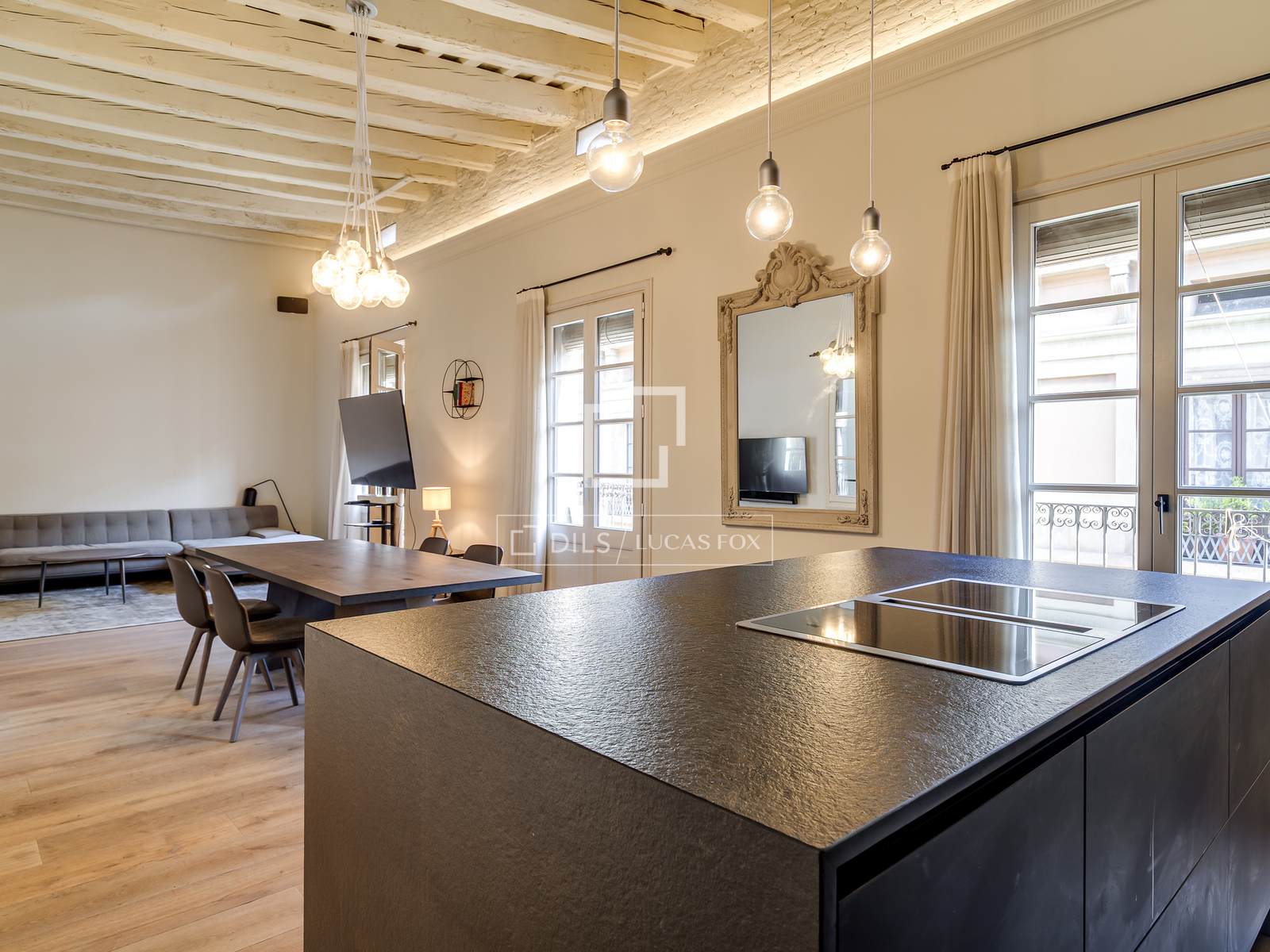 Apartment à Barcelona, Espagne 2 chambres, 113 m2 No. 164618