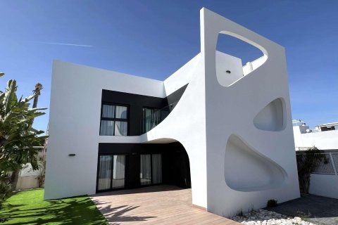 Villa in Ciudad Quesada, Alicante, Spain 3 bedrooms, 115 sq.m. No. 135384