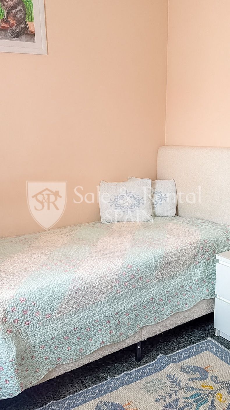 Сasa en Lloret de Mar, Gerona, España 5 dormitorios, 200 m2 No. 194620