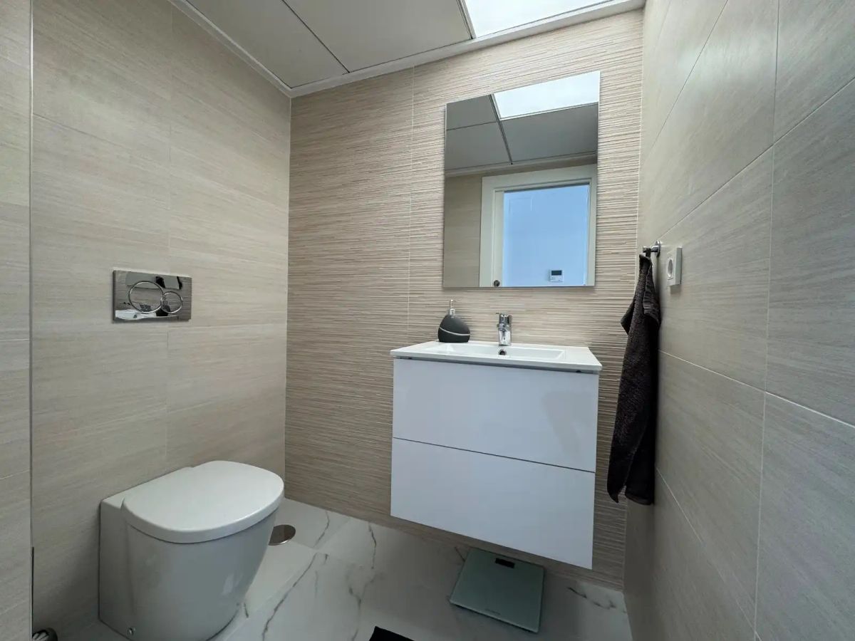 Townhouse in Torrevieja, Alicante, Spain 2 bedrooms, 94 sq.m. No. 189913