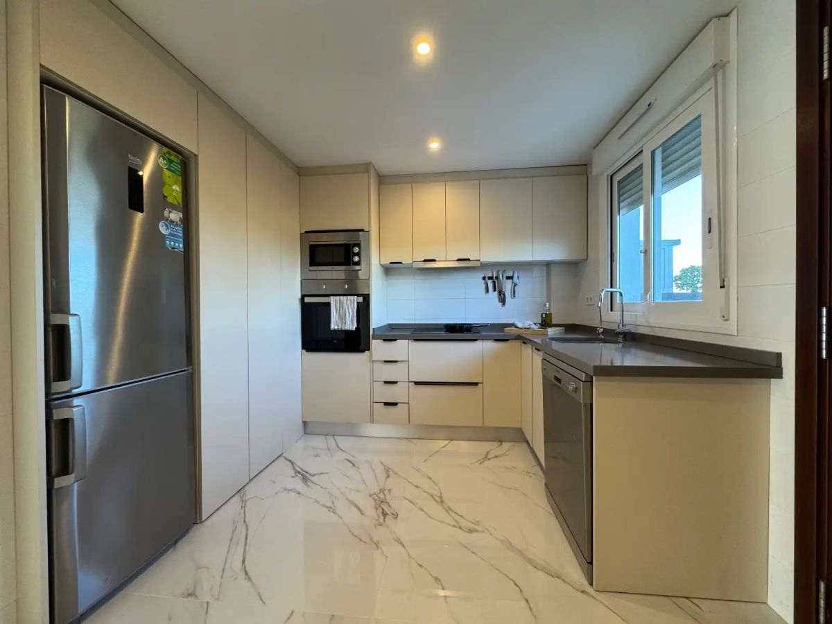 Townhouse in Torrevieja, Alicante, Spain 2 bedrooms, 94 sq.m. No. 189913