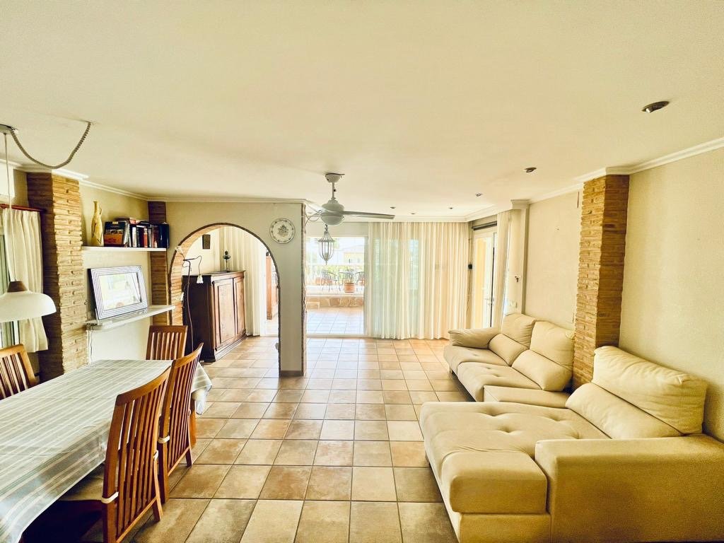 Apartamento en Calpe, Alicante, España 3 dormitorios, 240 m2 No. 165157