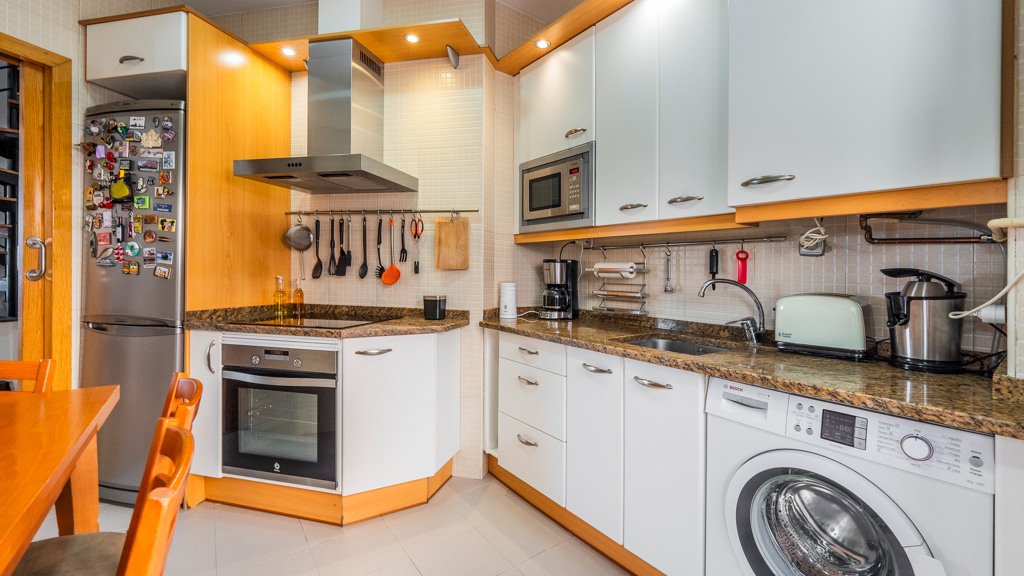 Kattohuoneisto Madrid, Espanja 3 makuuhuonetta, 181 m2 No. 106937