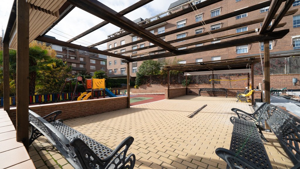 Dzīvoklis San Sebastian de los Reyes, Madrid, Spānijā 2 istabas, 398 m2 Nr. 106940
