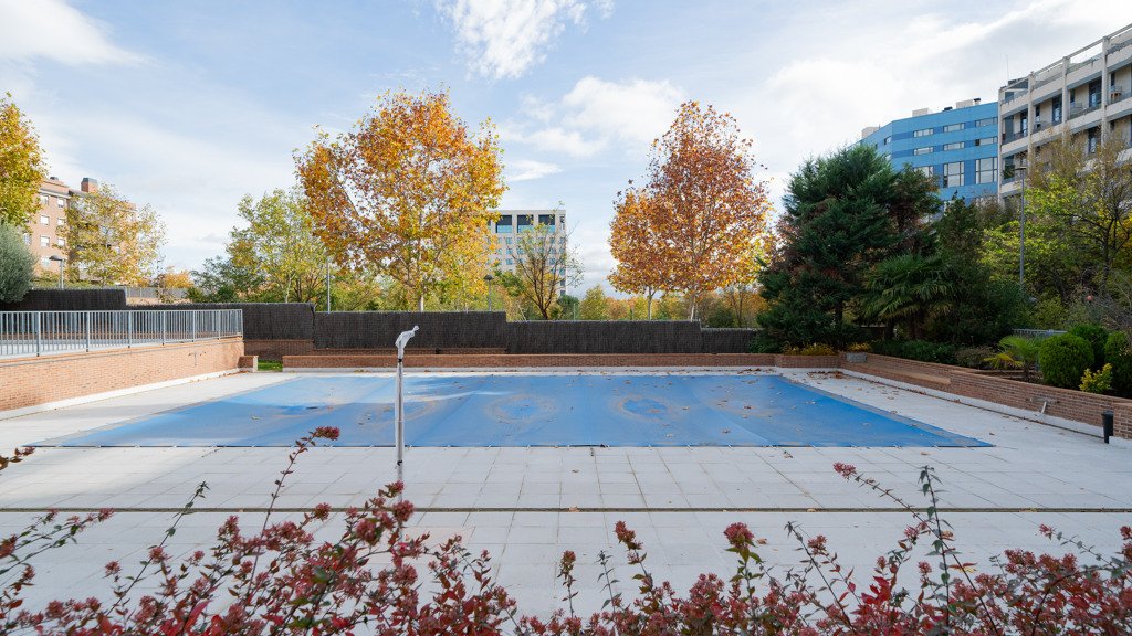 Dzīvoklis San Sebastian de los Reyes, Madrid, Spānijā 2 istabas, 398 m2 Nr. 106940