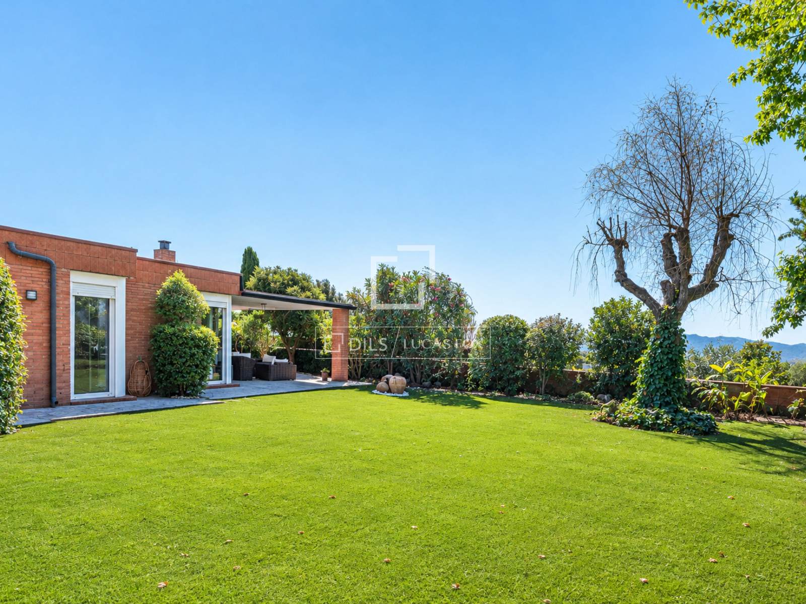 Huvila Bellaterra, Barcelona, Espanja 5 makuuhuonetta, 226 m2 No. 196237