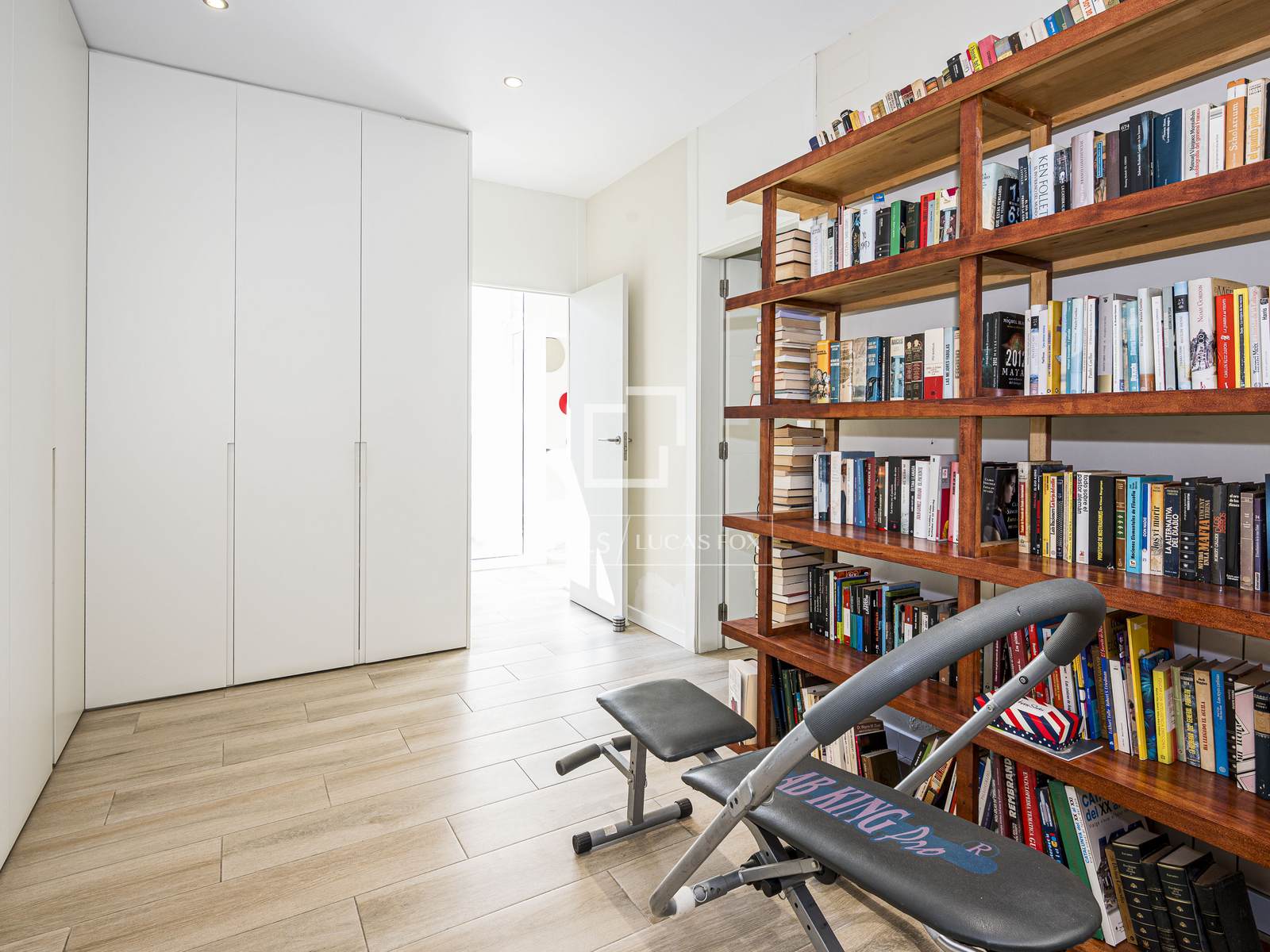 Huvila Bellaterra, Barcelona, Espanja 5 makuuhuonetta, 226 m2 No. 196237