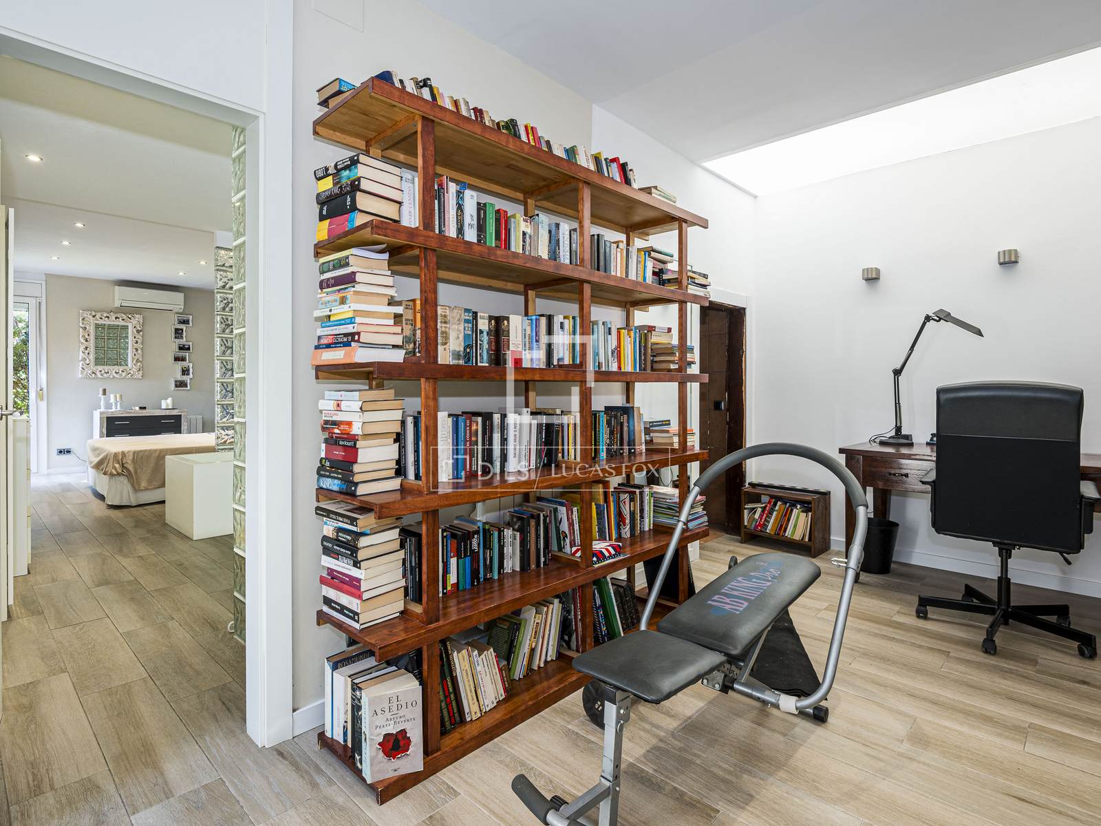 Huvila Bellaterra, Barcelona, Espanja 5 makuuhuonetta, 226 m2 No. 196237