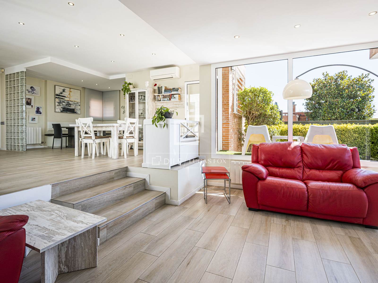 Huvila Bellaterra, Barcelona, Espanja 5 makuuhuonetta, 226 m2 No. 196237