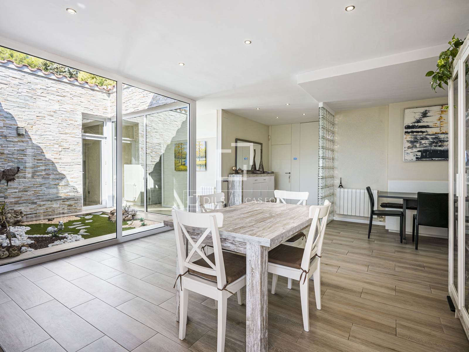 Huvila Bellaterra, Barcelona, Espanja 5 makuuhuonetta, 226 m2 No. 196237