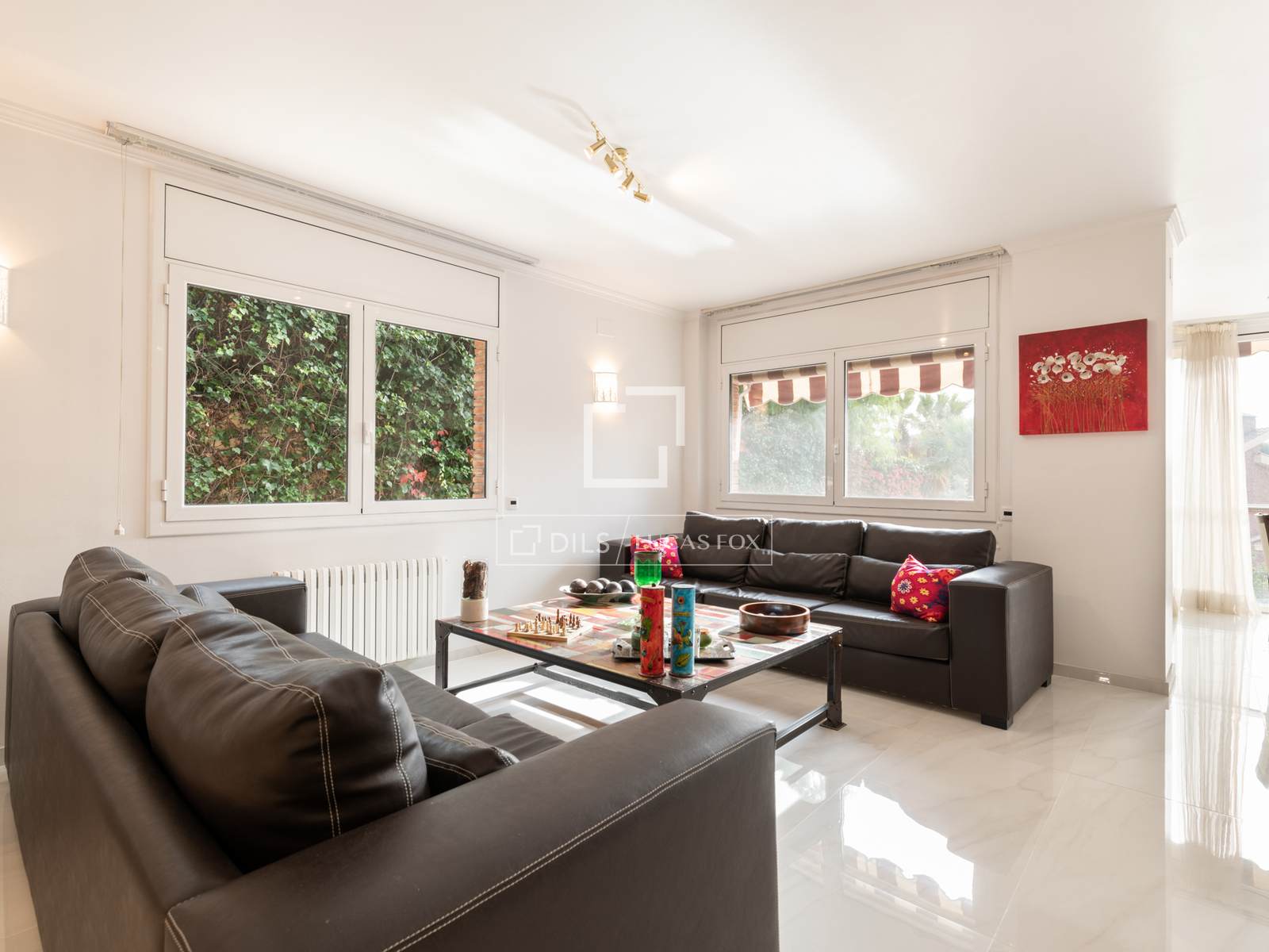 Villa in Castelldefels, Barcelona, Spain 5 bedrooms, 406 sq.m. No. 196241