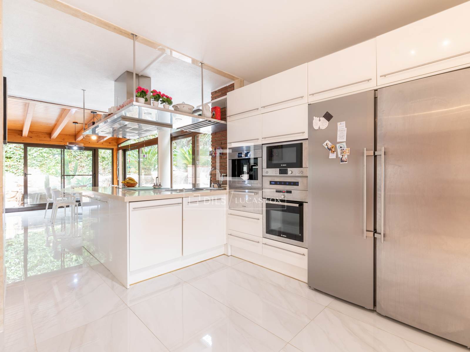 Villa in Castelldefels, Barcelona, Spain 5 bedrooms, 406 sq.m. No. 196241