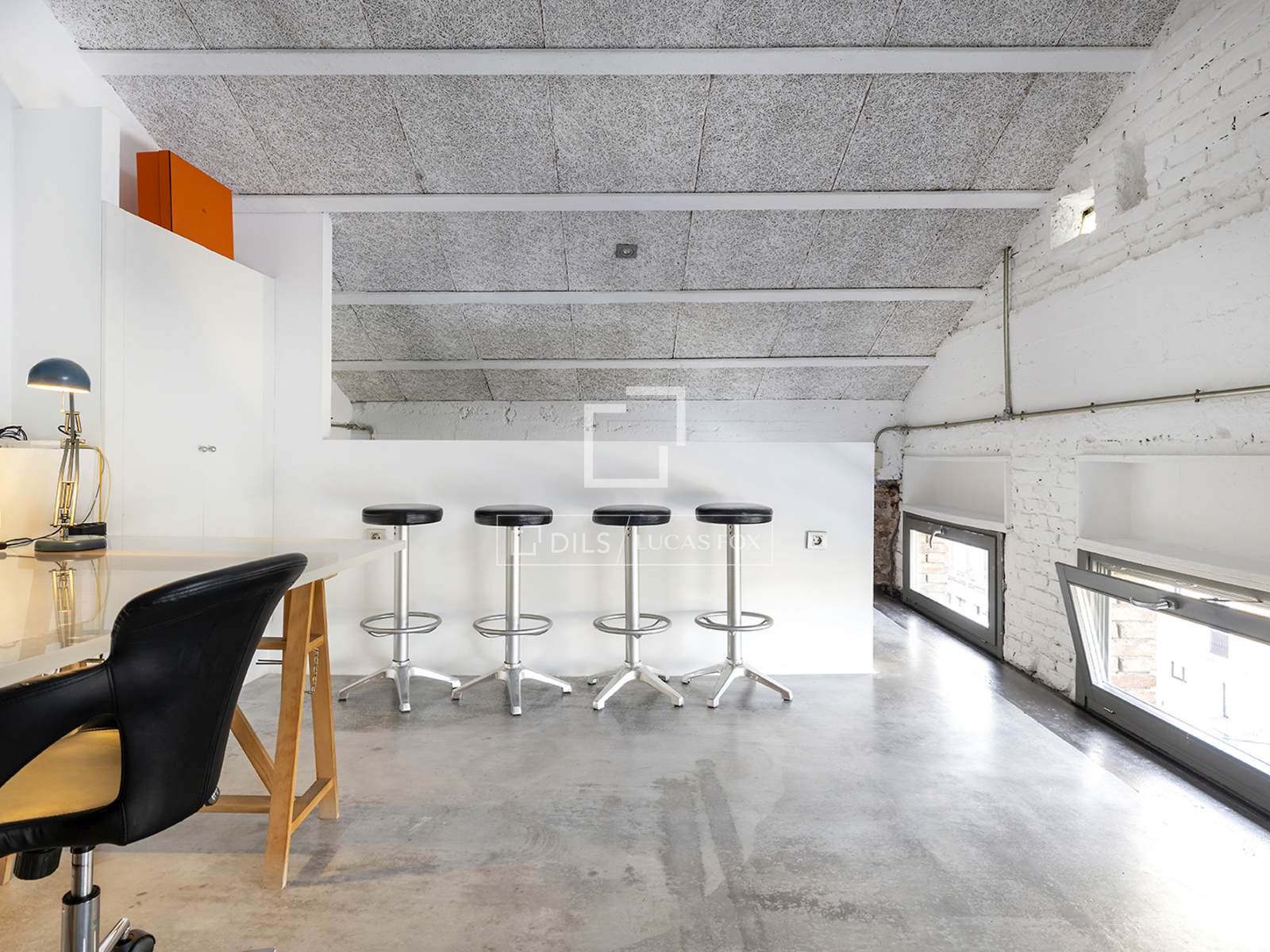 Apartment in Barcelona, Spain 3 bedrooms, 355 sq.m. No. 196240