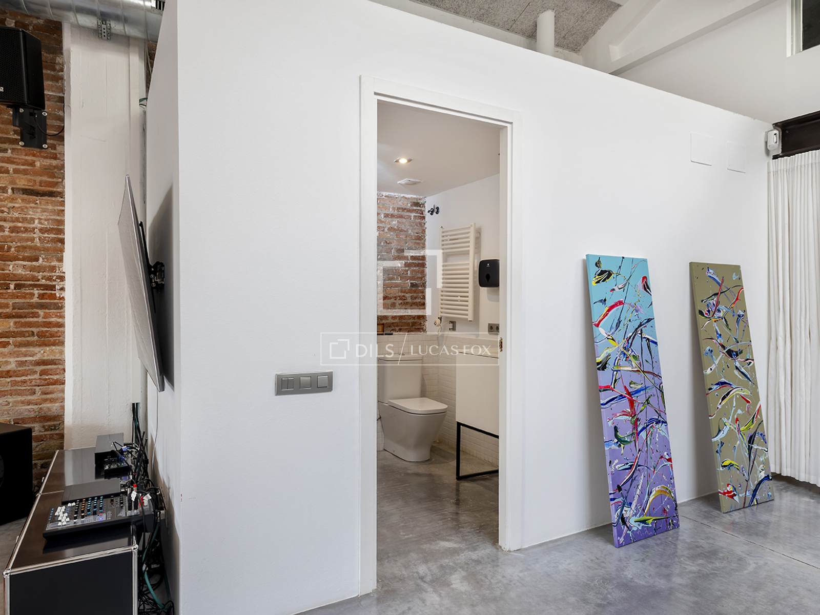 Apartment in Barcelona, Spain 3 bedrooms, 355 sq.m. No. 196240