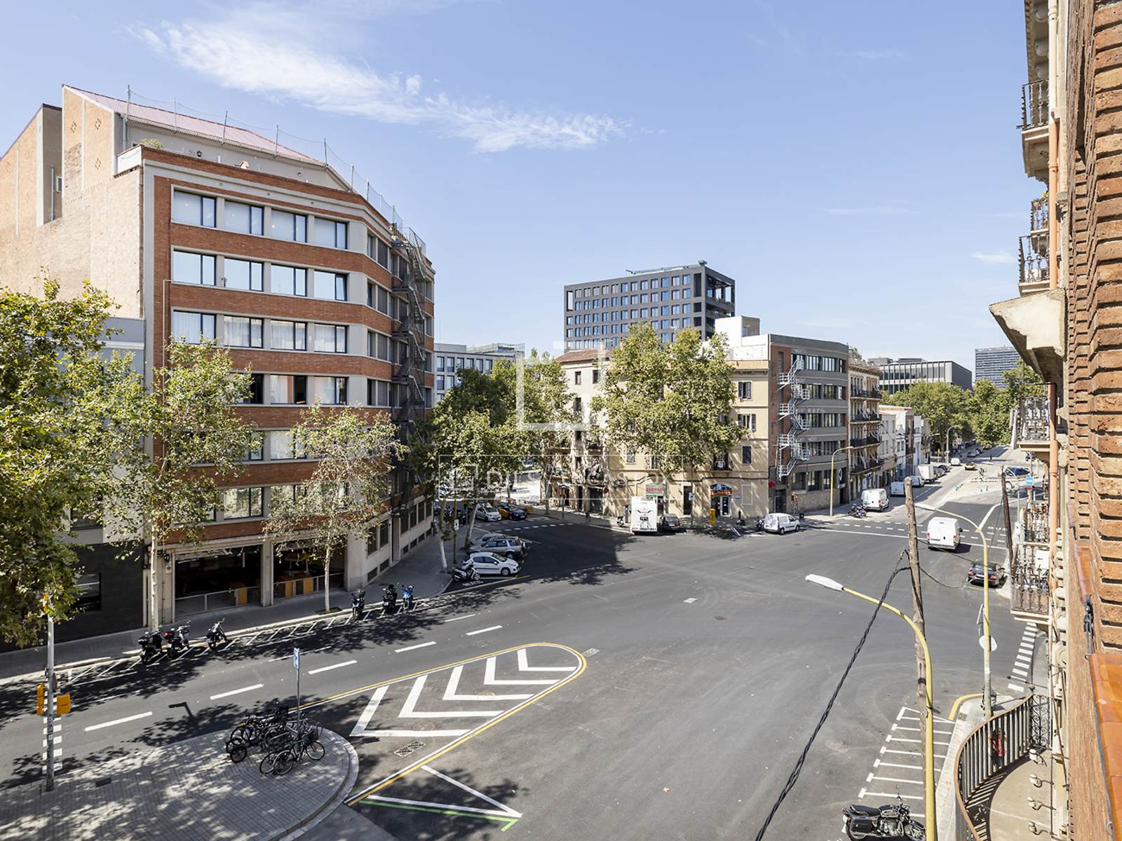 Apartment in Barcelona, Spain 3 bedrooms, 355 sq.m. No. 196240