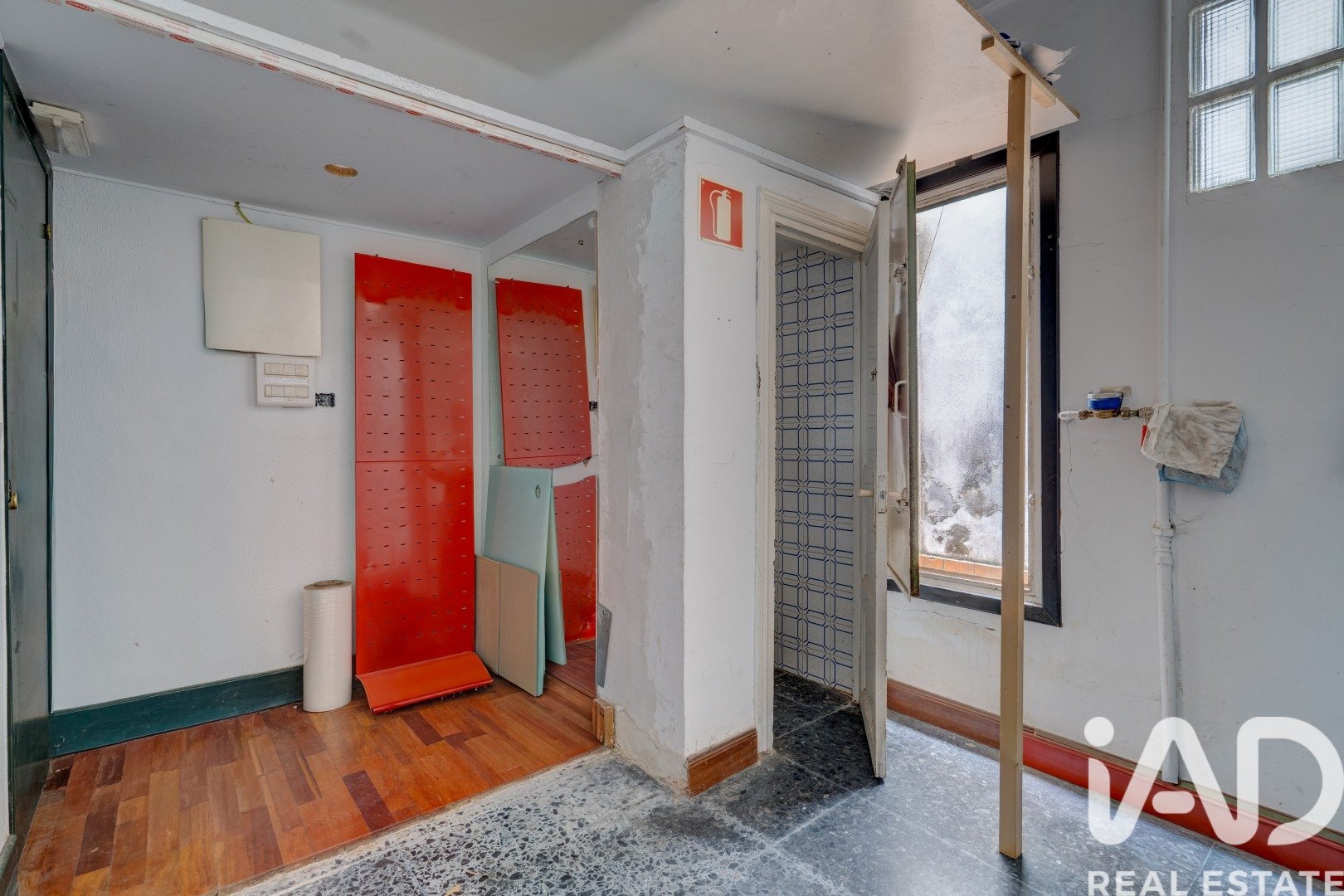 Commercial property in Hernani, Gipuzkoa, Spain 99 sq.m. No. 193514