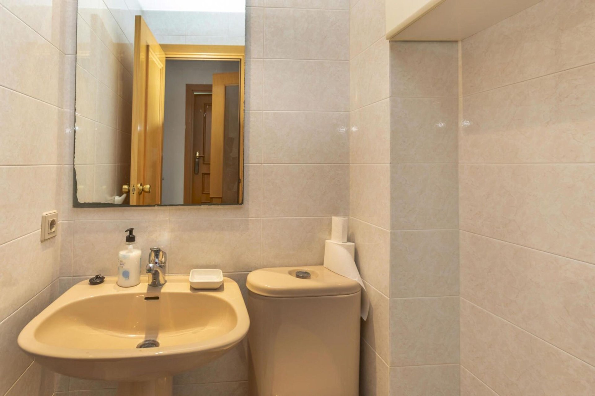 Kamienica w Palamos, Girona, Hiszpania 4 sypialnie,  nr 140939