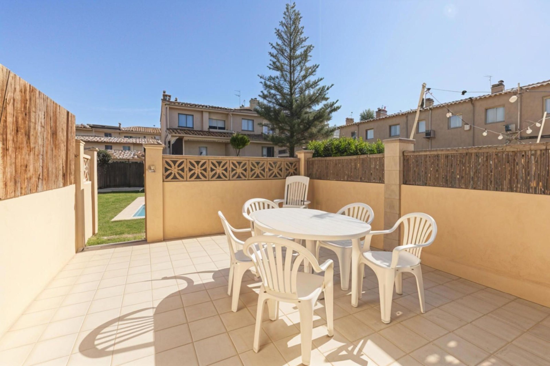 Kamienica w Palamos, Girona, Hiszpania 4 sypialnie,  nr 140939