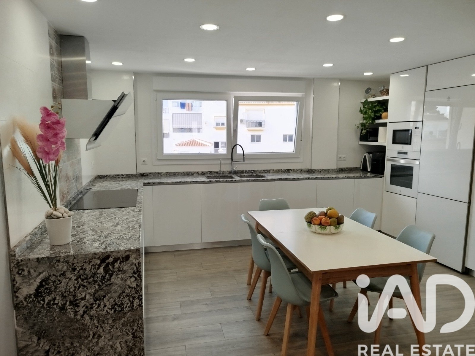 House in Competa, Malaga, Spanien 4 Schlafzimmer, 334 m2 Nr. 172365