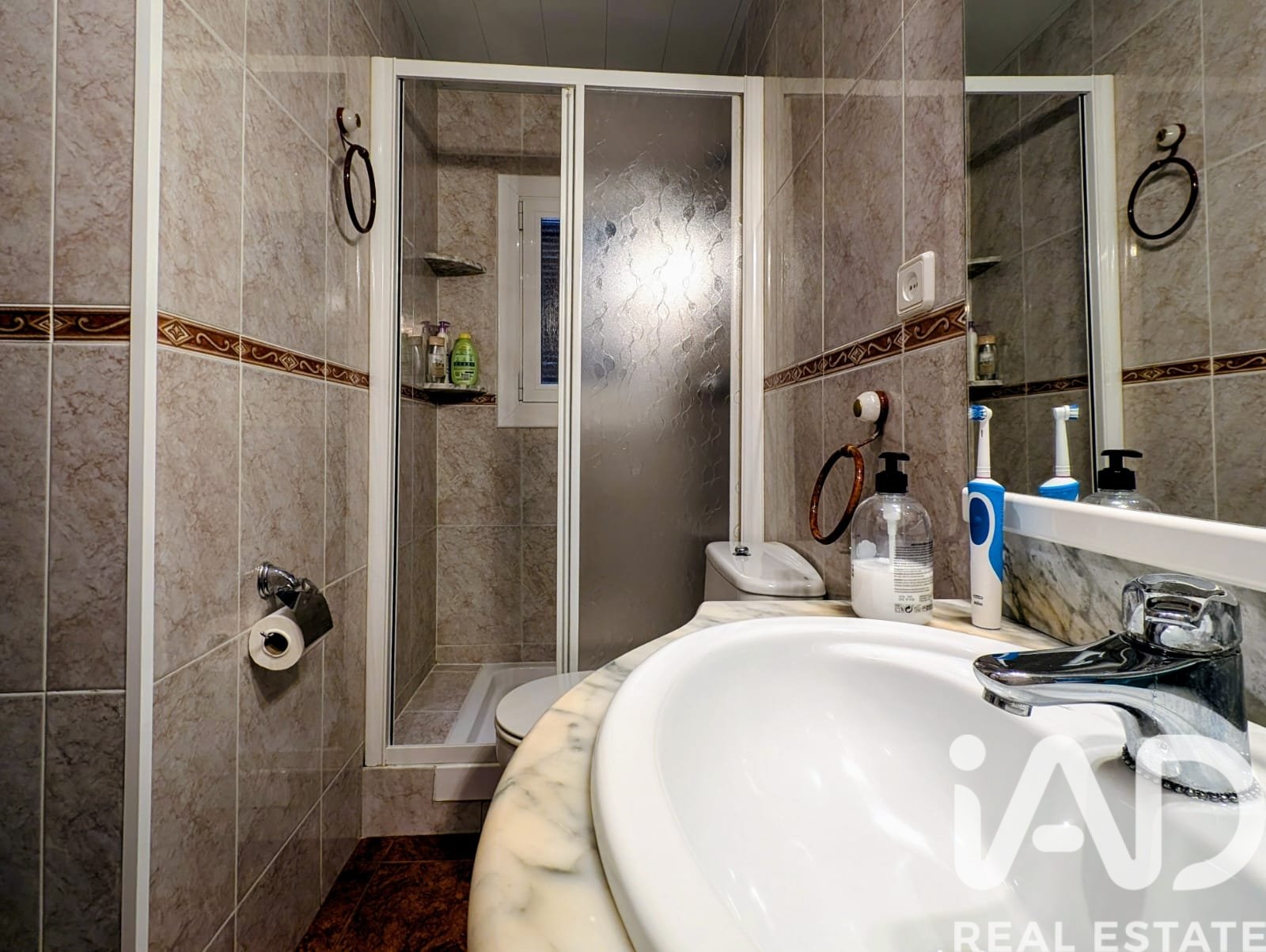 Wohnung in Santa Coloma de Gramenet, Barcelona, Spanien 4 Schlafzimmer, 88 m2 Nr. 172359