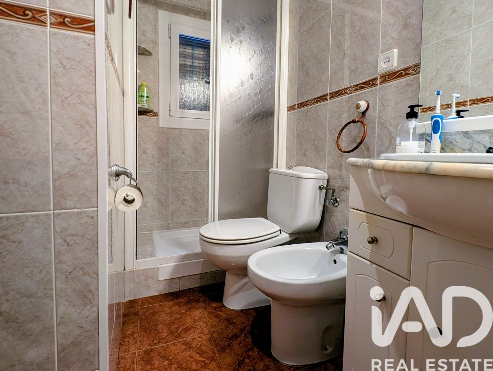 Wohnung in Santa Coloma de Gramenet, Barcelona, Spanien 4 Schlafzimmer, 88 m2 Nr. 172359