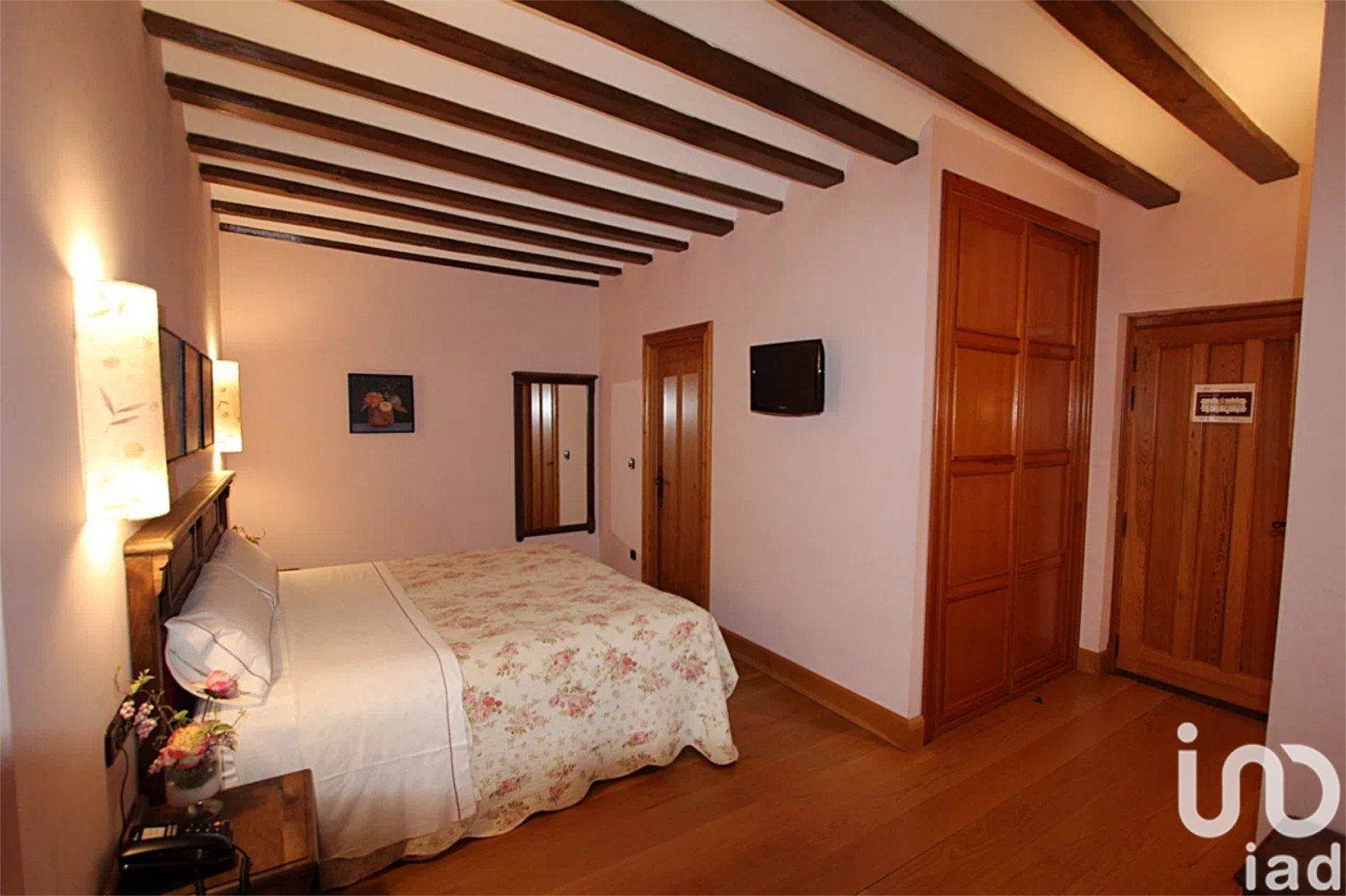 Hotelli Palencia, Espanja 10 makuuhuonetta, 840 m2 No. 153605